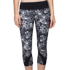 Lululemon Run: Inspire Crop II All Luxtreme Flowabunga Black Angel Wing Black 8